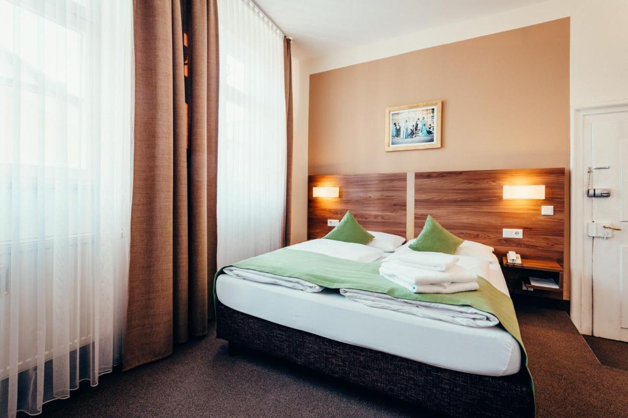 Hotel Adler Eichstätt Kültér fotó